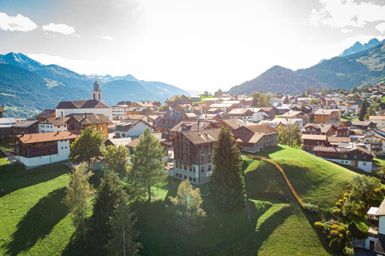 Pradas Brigels Appart hôtel Breíl